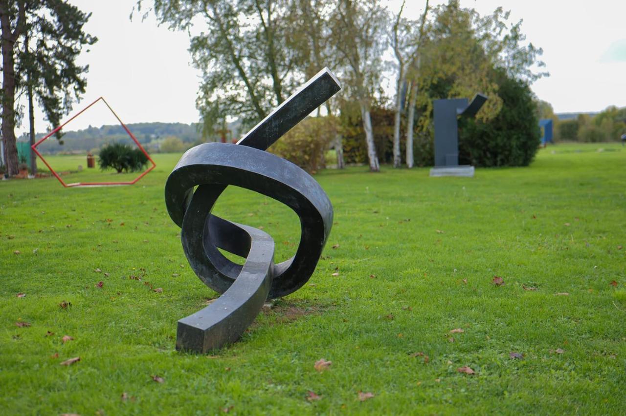 Gite Dans Parc De Sculptures - Gite "Pondichery" Port-Mort Экстерьер фото